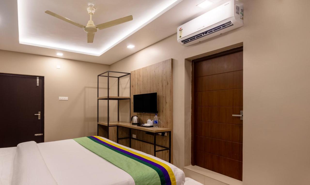 Treebo Sreepathi Prayag,Guruvayur Temple Hotel Kültér fotó