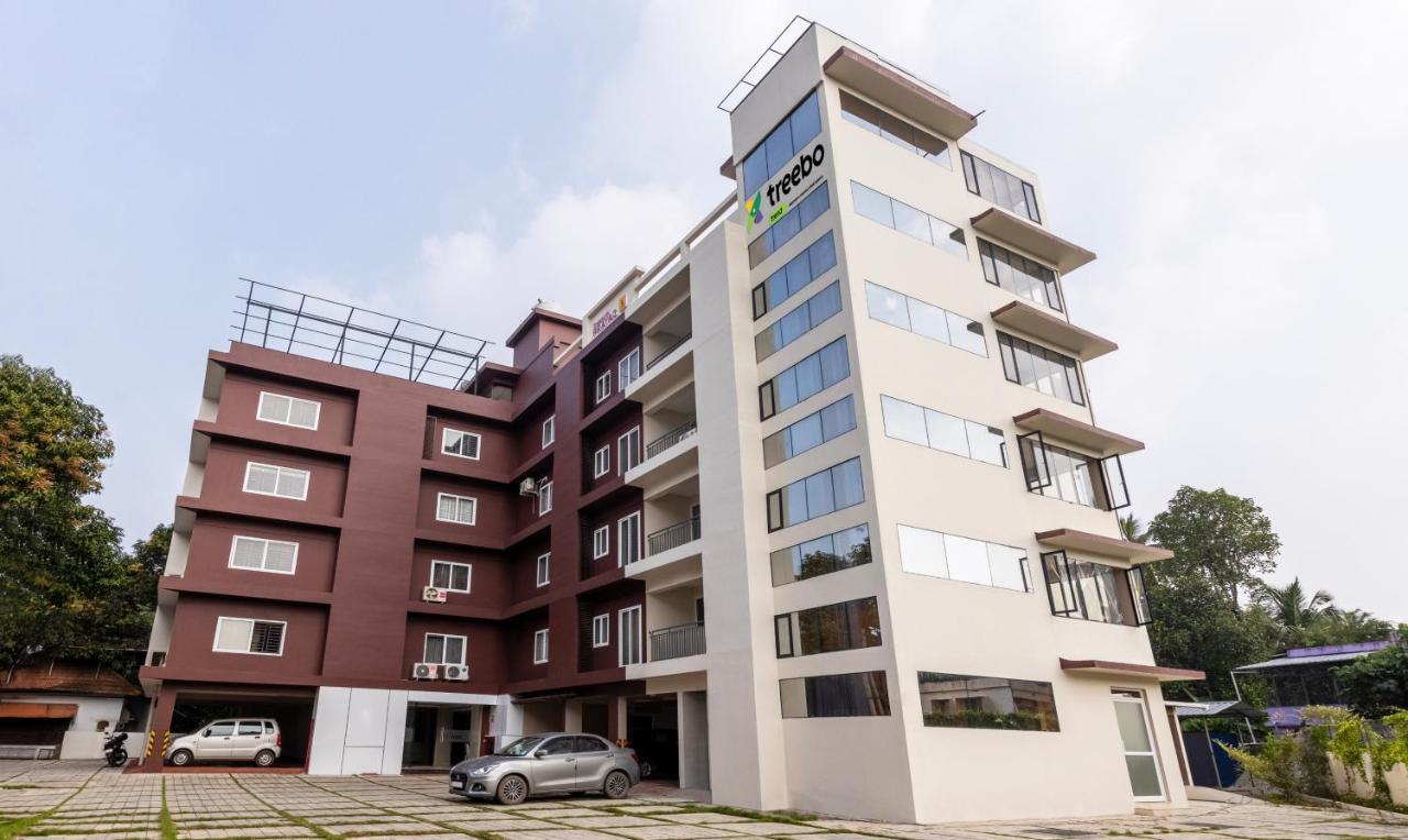 Treebo Sreepathi Prayag,Guruvayur Temple Hotel Kültér fotó
